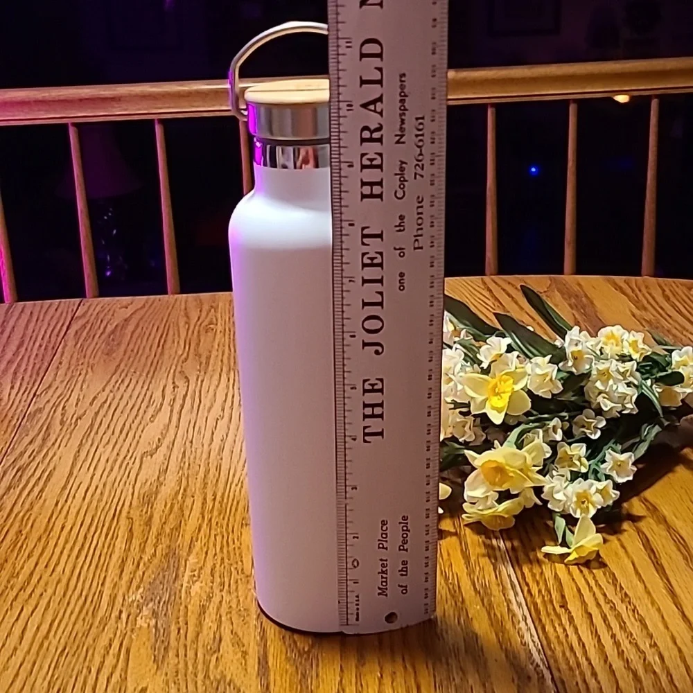 Mother Earth Aluminum Bottle - Picture 6 of 7